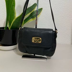 💕👜Michael Kors Black Leather Crossbody Mini Bag